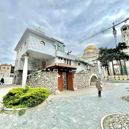 Апартаменты Centre Near Mother Teresa With 4
